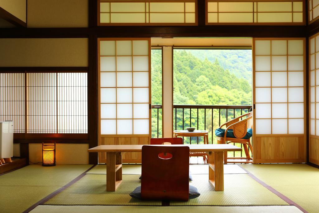 Ryokan Izumoya Юфу Екстериор снимка