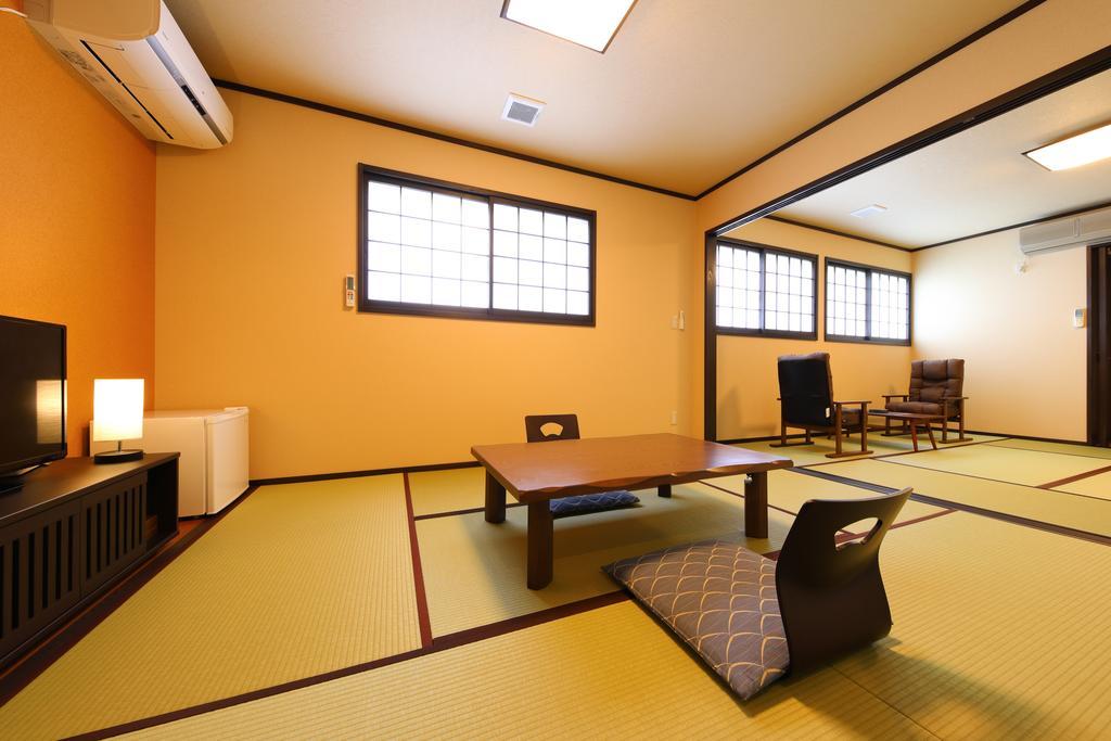 Ryokan Izumoya Юфу Екстериор снимка